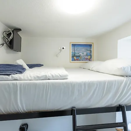 D Old Town Center アパート *