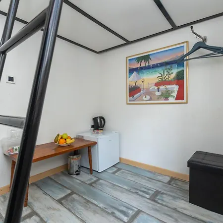 Apartment D Old Town Center